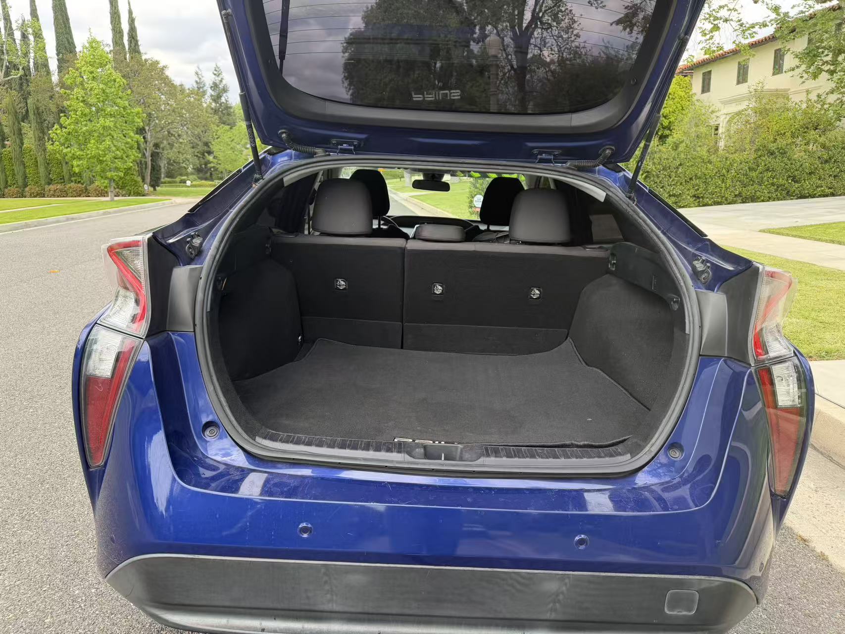 2018 TOYOTA PRIUS