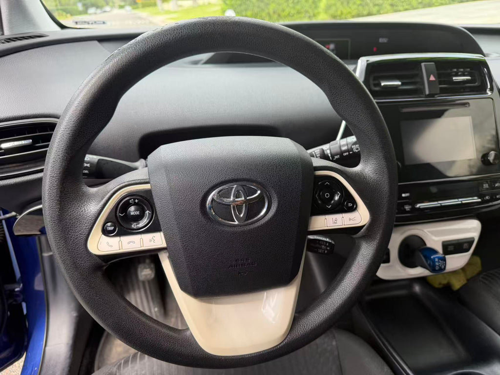2018 TOYOTA PRIUS