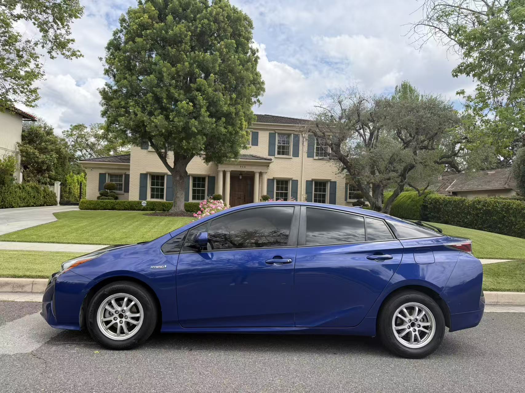 2018 TOYOTA PRIUS